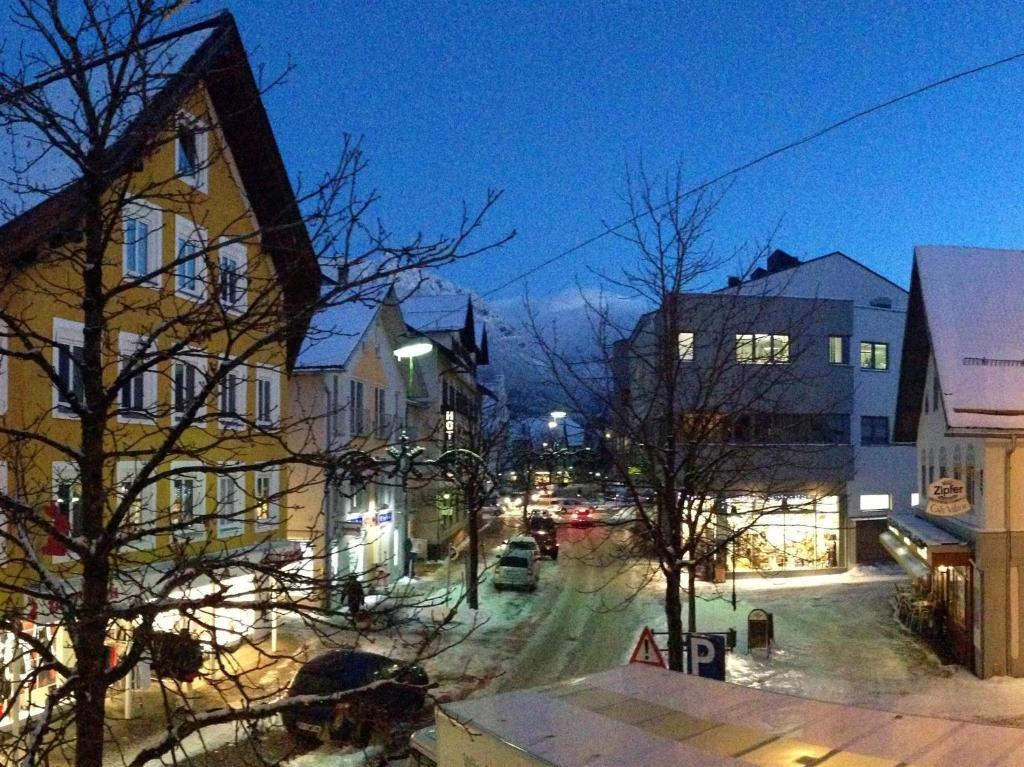 Wolke 7 Hotel Reutte Exterior foto